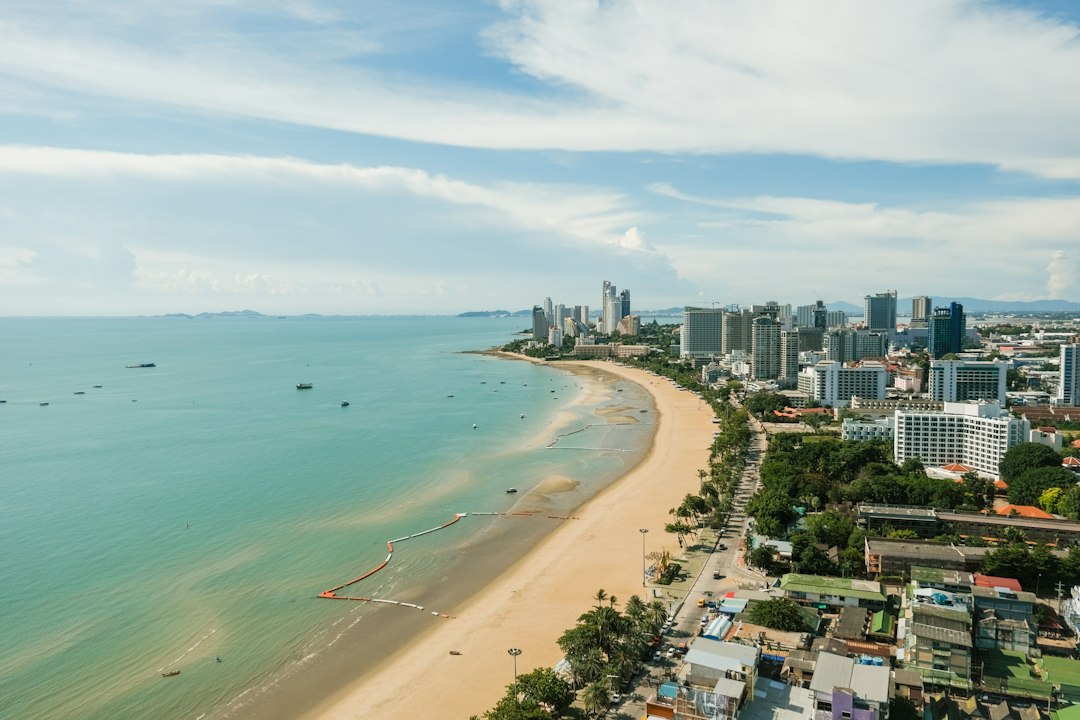 Pattaya: welcome to Pattaya, heaven on earth**