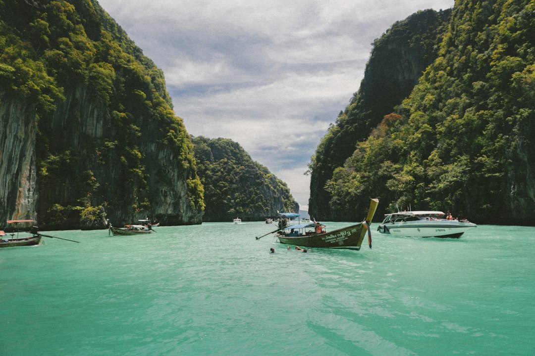 Phuket: Long Tail Alley**